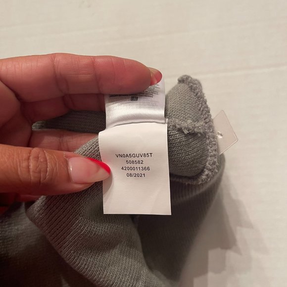 NWT Vans Off The Wall Women's Breakin Curfew II Beanie In Frost Gray Onesize - Picture 9 of 11